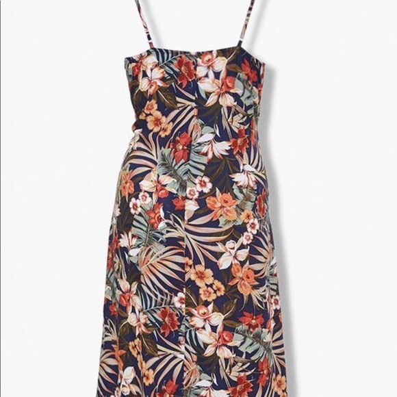 NWT~FOREVER 21 PLUS DRESS - Picture 2 of 8